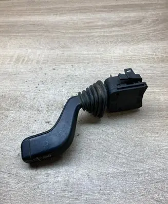 Opel Astra G Indicator stalk 90560990 90560991