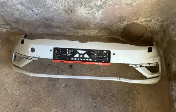Volkswagen Golf VII Front bumper 5G0807221