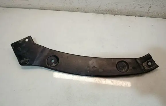 Volkswagen Tiguan Radiator support slam panel bracket 5N0805931B