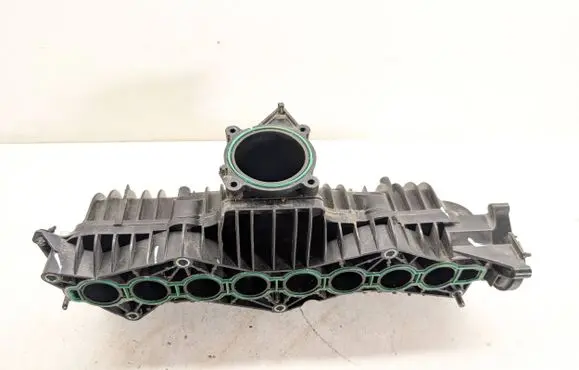 Volvo V60 Intake manifold 31441970