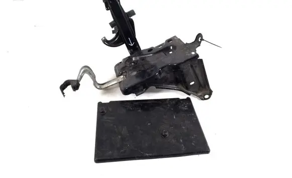Toyota Urban Cruiser (XP110) Battery bracket 74410-52020
