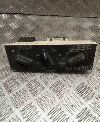 Jeep Cherokee Climate control unit