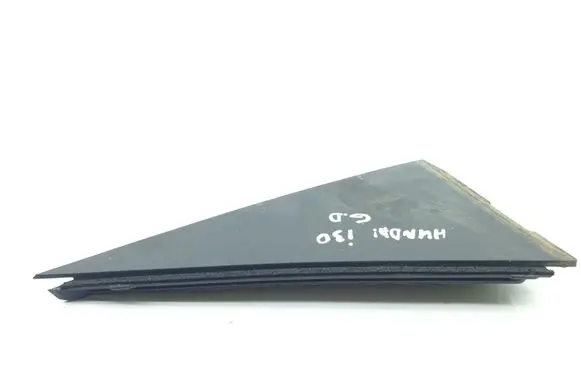 Hyundai i30 Other rear door trim element 838402L200