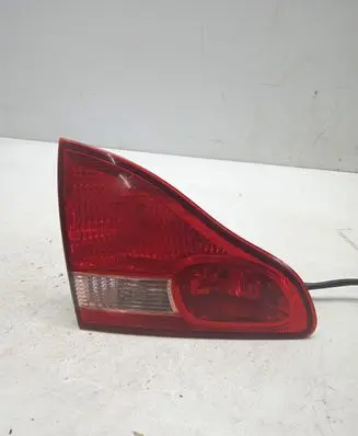 Toyota Avensis Verso Tailgate rear/tail lights 4441