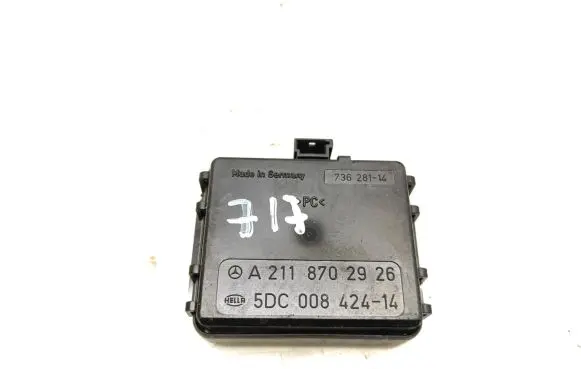 Mercedes-Benz CLS C219 Rain sensor A2118702926 5DC008424