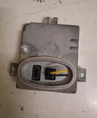 Volvo S80 Xenon control unit/module 6948180