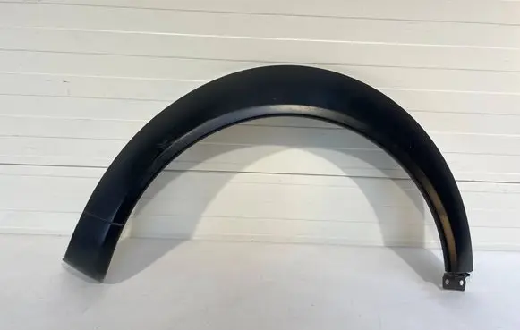 Audi A2 Rear arch trim 8Z0853818A