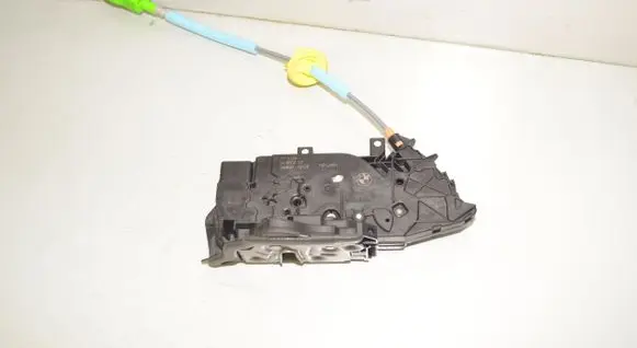 BMW X1 U11 Rear door lock 5A160C2 51225A160C2
