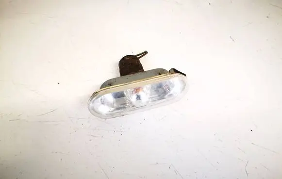 Volkswagen Golf IV Front fender indicator light 1j0949117