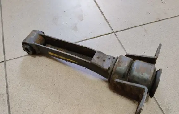 Ford Transit Engine mount bracket 1C156P082AC