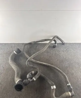 BMW X5 F15 Engine coolant pipe/hose 7646702 7849137 7644095