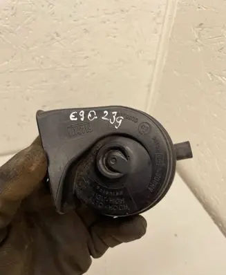 BMW 3 E90 E91 Horn signal e30055306