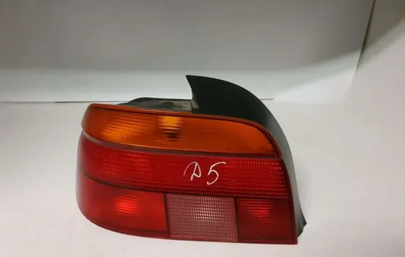 BMW 5 E39 Rear/tail lights 8358031