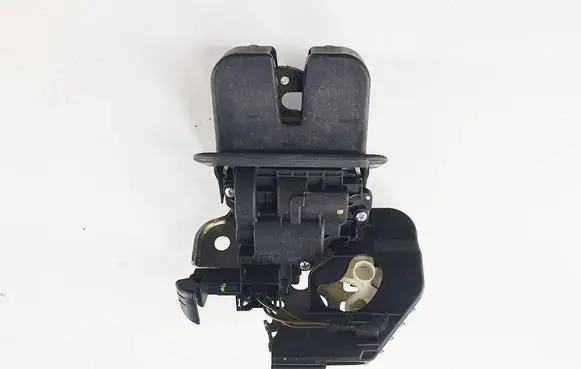 Tailgate/trunk/boot lock/catch/latch