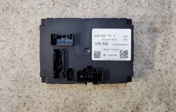Skoda Superb B8 (3V) Seat control module 5Q0959760E55 5Q0959760E