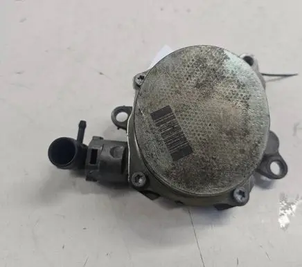 Renault Trafic II (X83) Vacuum pump 8200881338