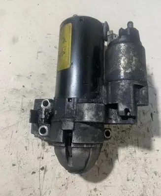 BMW 5 F10 F11 Starter motor 7801203