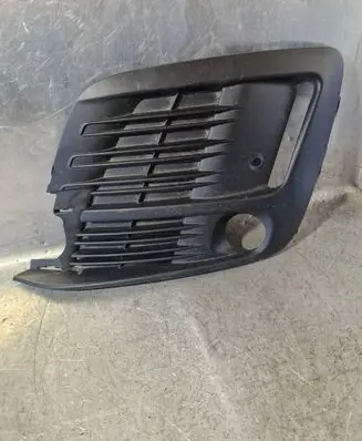 Citroen Jumpy Front bumper lower grill 981172347 24037