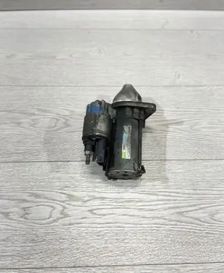 BMW 5 F10 F11 Starter motor 7616500 4B0850773ZG