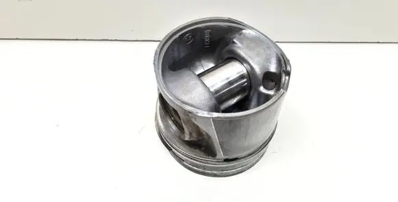 Piston