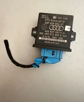 Audi Q7 4L Light module LCM 4F0907357F 5DF00888627 4F0910357F