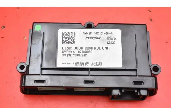 Tesla Model S Engine control unit/module ECU 1003101-00-E