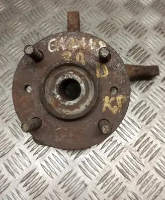 Mitsubishi Galant Front wheel hub