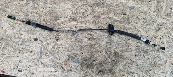 Gear shift cable linkage