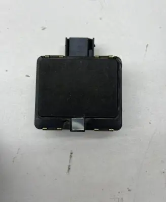 Suzuki Vitara (LY) Distronic sensor radar 3394376S00 0203303538 39R15502
