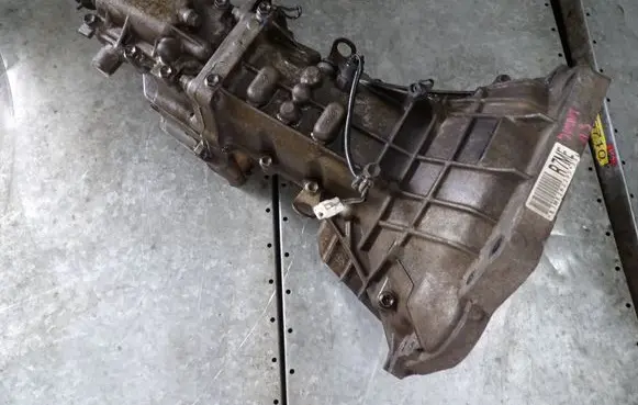 Suzuki Jimny Manual 5 speed gearbox 