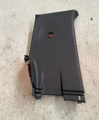 (C) pillar trim
