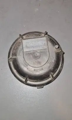 Volvo S60 Headlight/headlamp dust cover 89025105