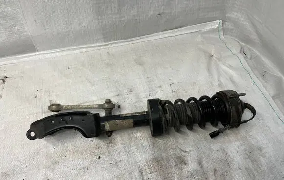 Porsche Cayenne (92A) Front shock absorber with coil spring 7P5413032K 7P5413032