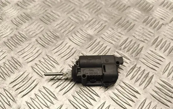 Opel Signum Fuel tank cap lock 13158426