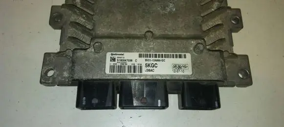Ford Fiesta Engine control unit/module BV2112A650GC S180047036C 5KGC