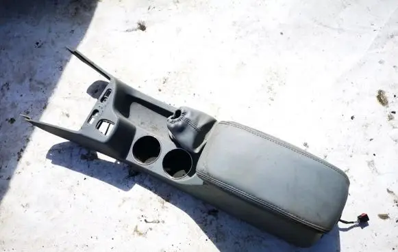 Jaguar X-Type Armrest 4x4xf048196a 4x4x-f048196-a