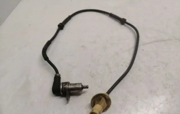 BMW 5 E34 ABS brake wheel speed sensor 0265001