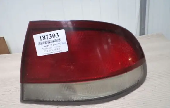 Mazda 626 Rear/tail lights