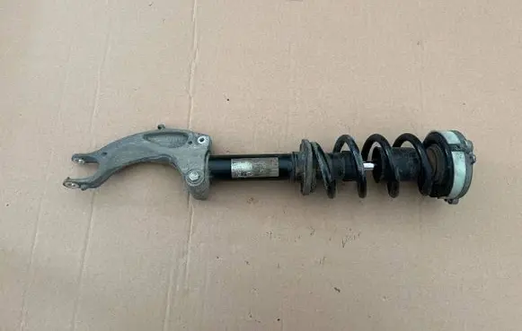 Audi A6 S6 C8 4K Front shock absorber/damper 4K0413029G 4M0413037N