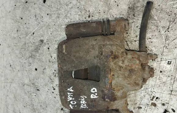 Toyota Yaris Front brake caliper