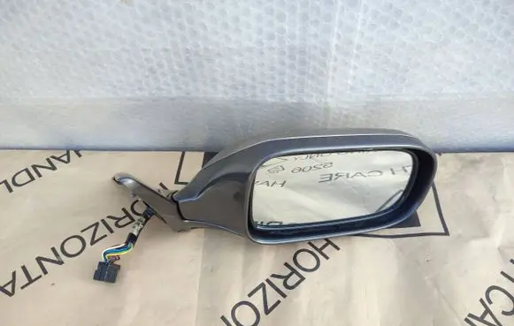Jaguar XK8 - XKR Front door electric wing mirror E11011166 E11021166