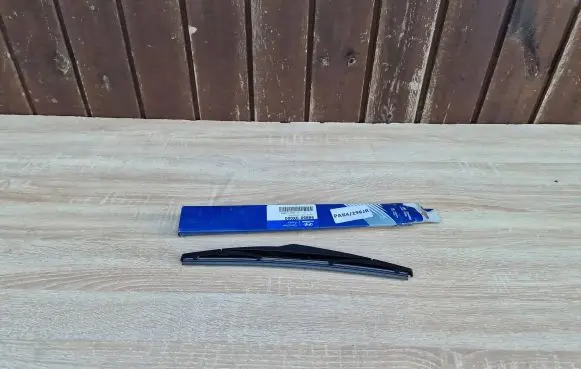 Hyundai i10 Rear wiper blade 98850-0X000