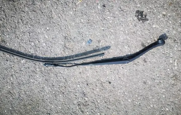 Renault Koleos I Rear wiper blade arm 80018507