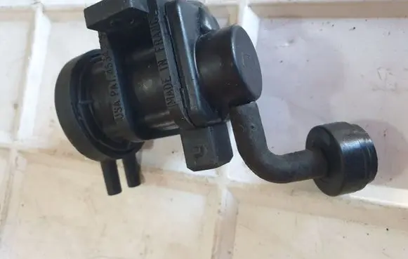Opel Zafira A Turbo solenoid valve 4522371 4715396 4534375