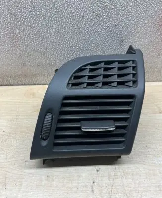 Mercedes-Benz E W211 Dashboard side air vent grill/cover trim 2118300654