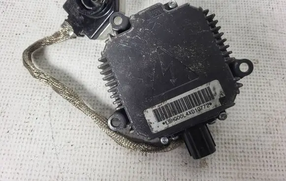 Honda Civic Xenon control unit/module LBHC00L LBHC00L4XD10772