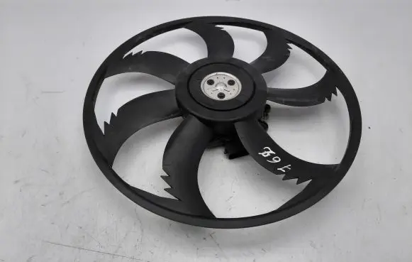 Toyota RAV 4 (XA50) Electric radiator cooling fan 1636331500 2685003000
