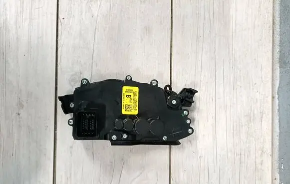 Lincoln Continental Rear lock motor GD9BF264B52BL
