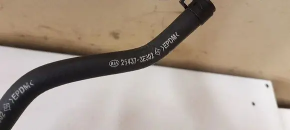 KIA Sorento Engine coolant pipe/hose 254373E302