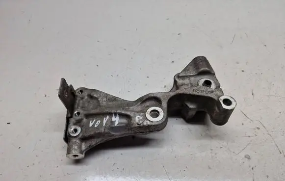 Generator/alternator bracket